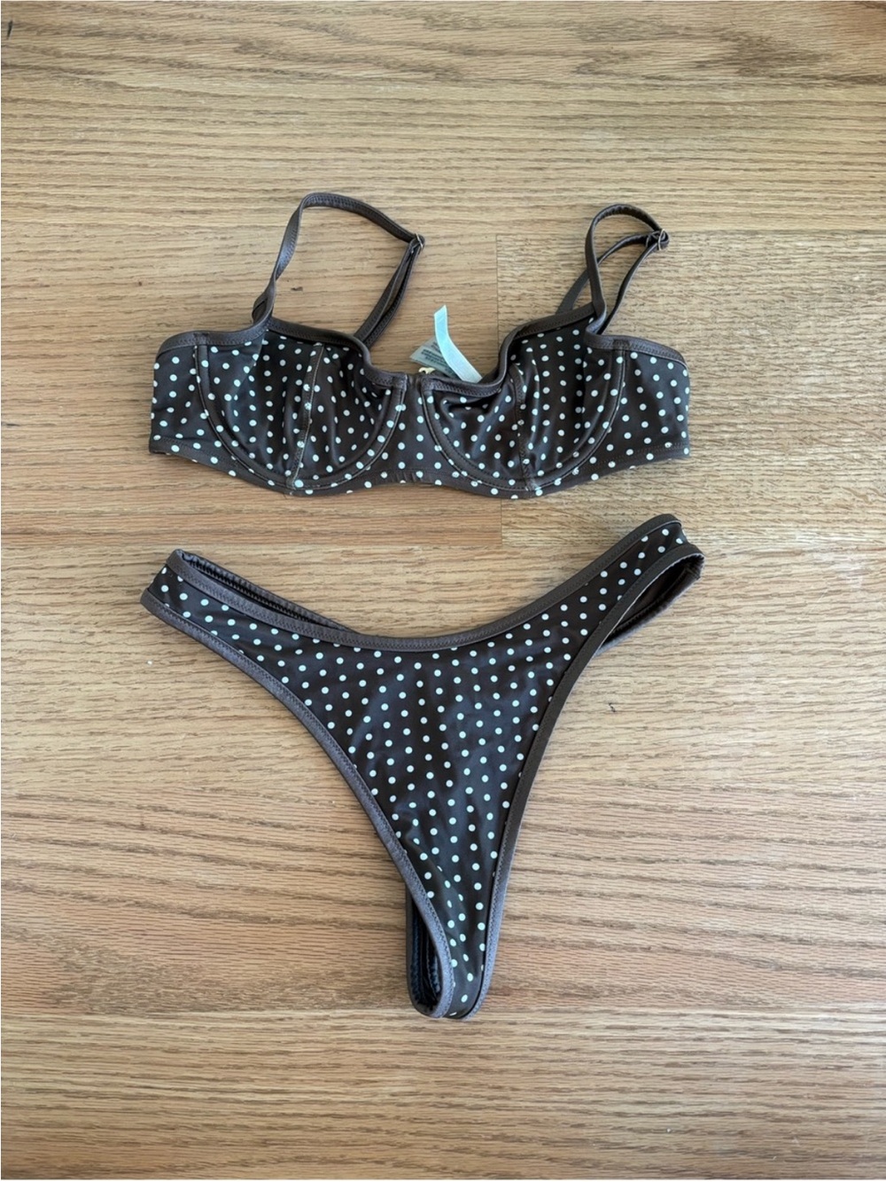 Frankie’s bikinis polka dot set